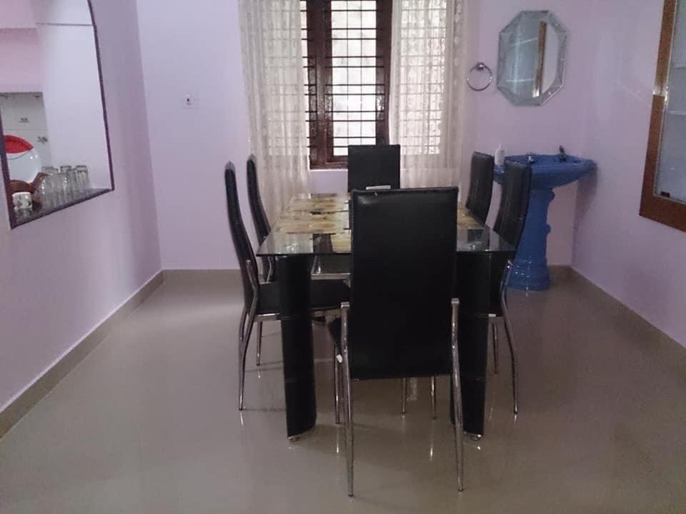 Dhruva Homestay Madikeri Zewnętrze zdjęcie